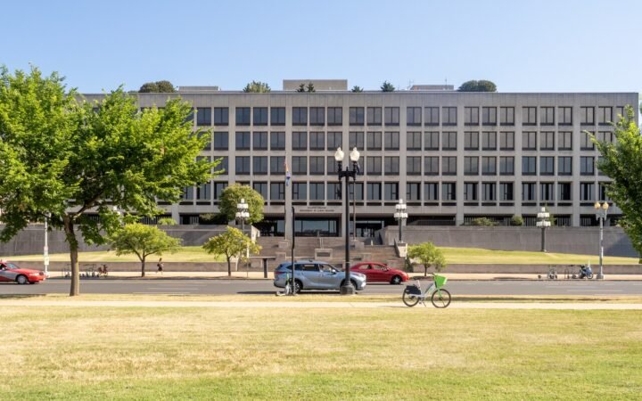 Fachada do Departamento do Trabalho dos Estados Unidos em Washington.